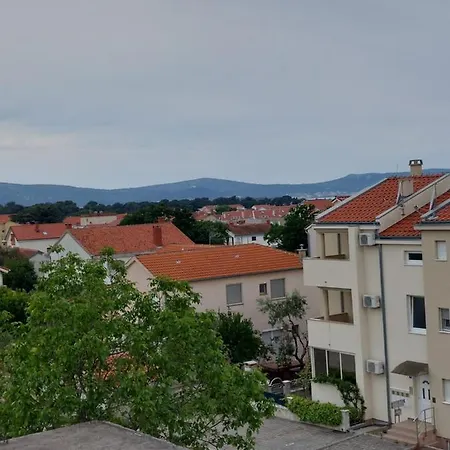 Apartment Apartman Nella *